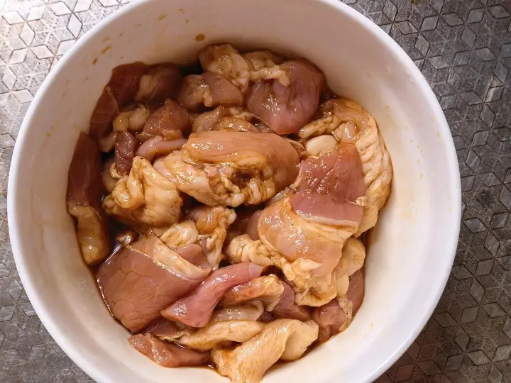 平菇炒肉 第 1 步