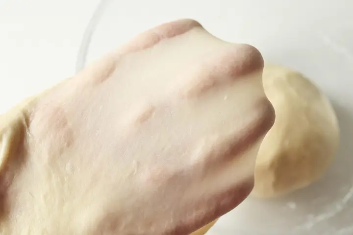 一次发酵牛奶吐司 第 5 步