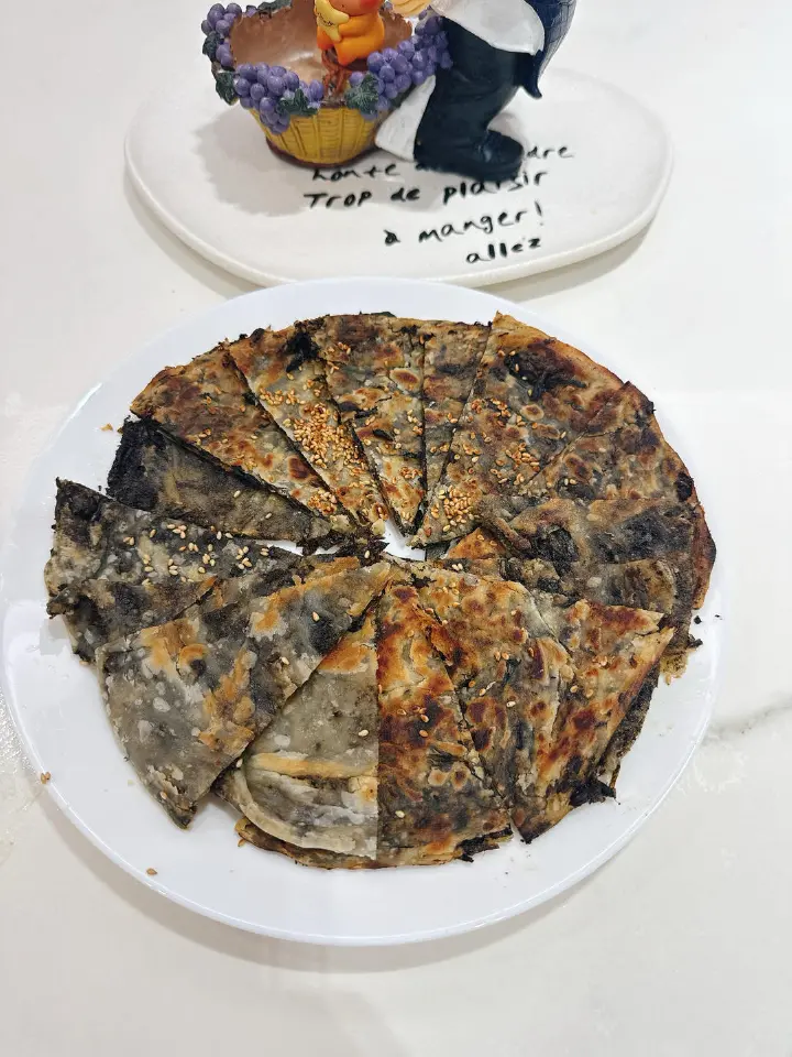 手抓饼版梅干菜饼 第 14 步