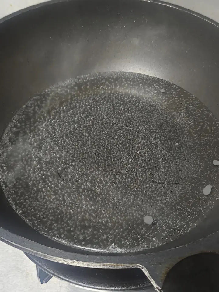 黄瓜紫菜虾米蛋花汤 第 1 步