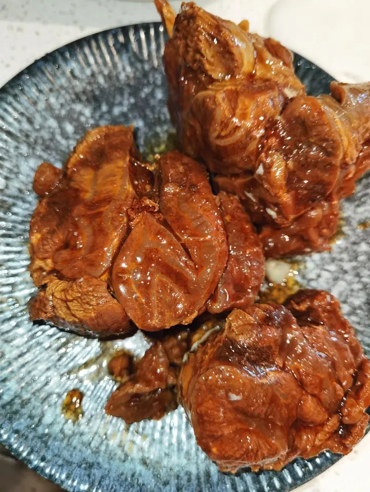 电饭煲酱牛腱子 第 6 步