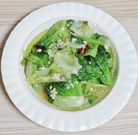 蒜末炒生菜