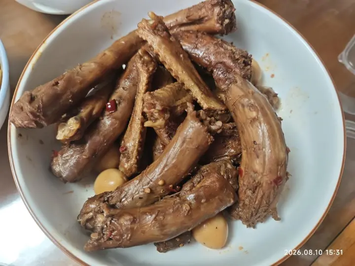 家常卤鸭货拼蔬菜 第 3 步
