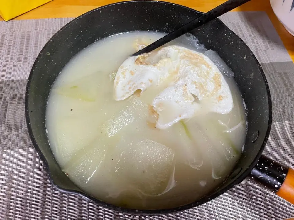 鲜味冬瓜蛋汤成品图