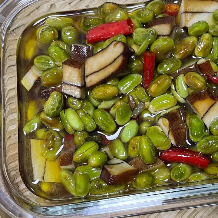 毛豆炒香干 第 2 步