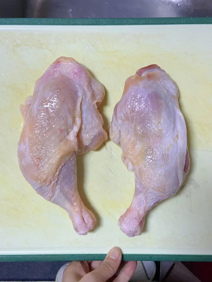 鸡丁炒洋葱 第 1 步