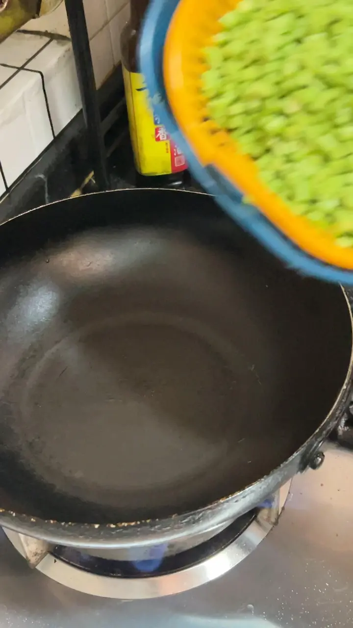 烂肉豇豆 第 2 步