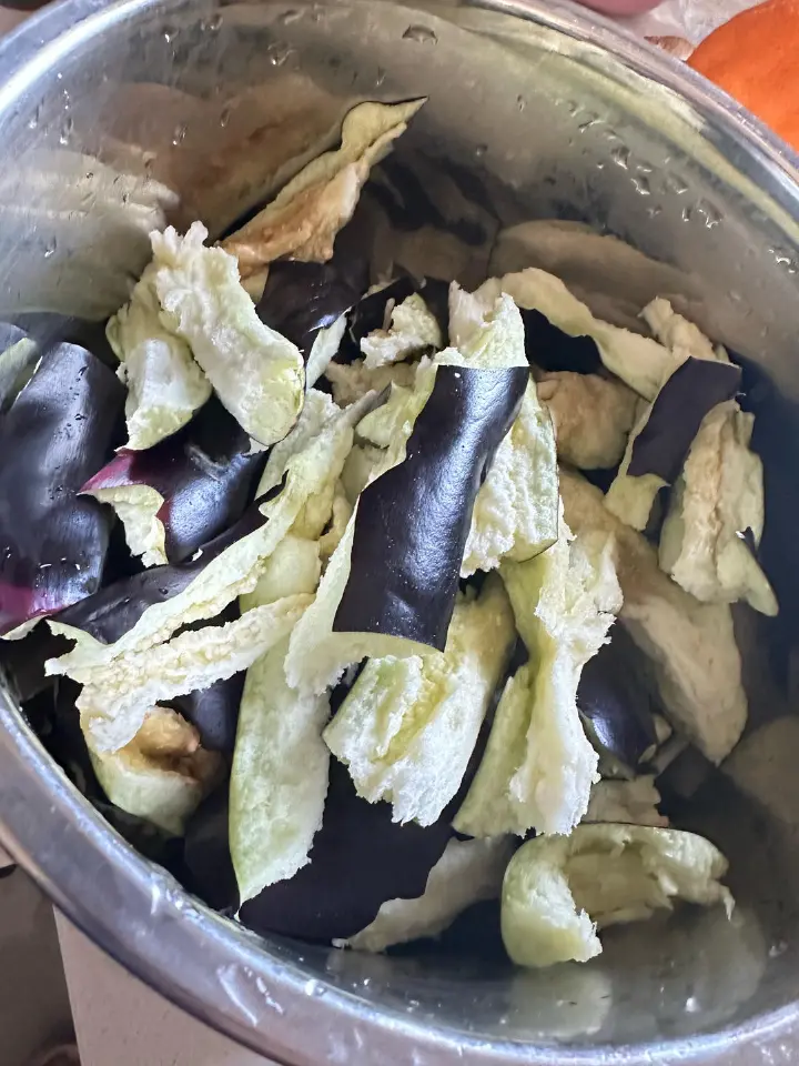 红烧肉末茄子 第 1 步
