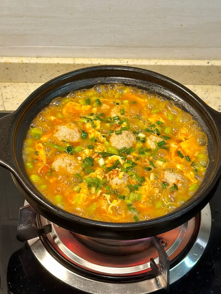 番茄毛豆肉丸汤 第 3 步