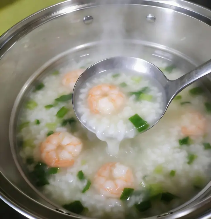 虾仁蔬菜粥 第 4 步