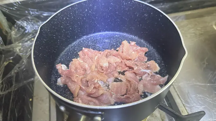 杂菜炒肉 第 5 步