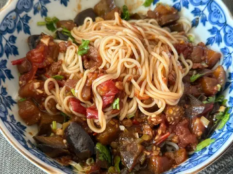 肉末西红柿茄丁面