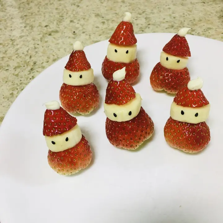 草莓圣诞老人 第 6 步