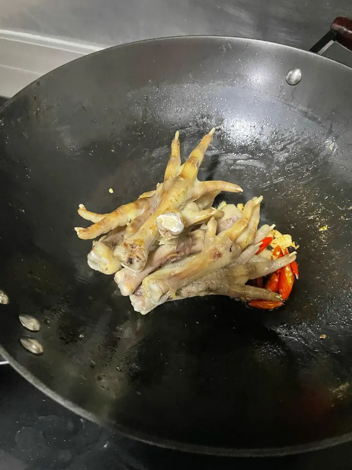 香辣鸡爪 第 3 步
