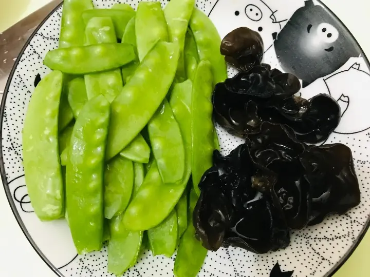 荷塘小炒 第 2 步
