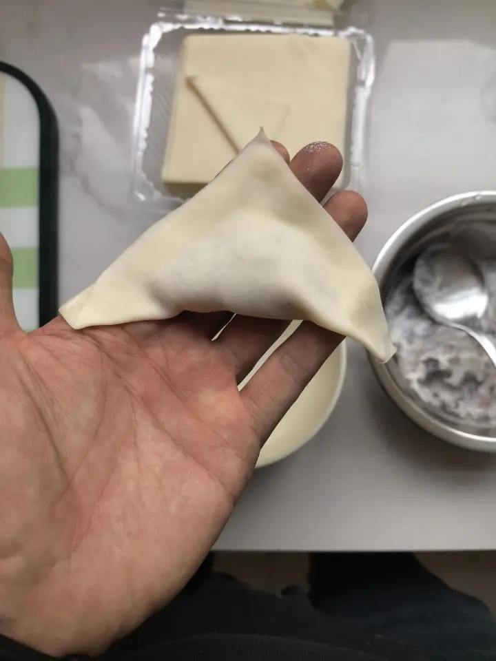 虾滑馄饨 第 3 步