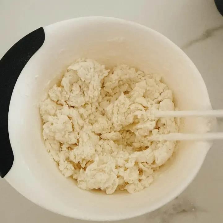 家常烫面卷饼皮 第 4 步