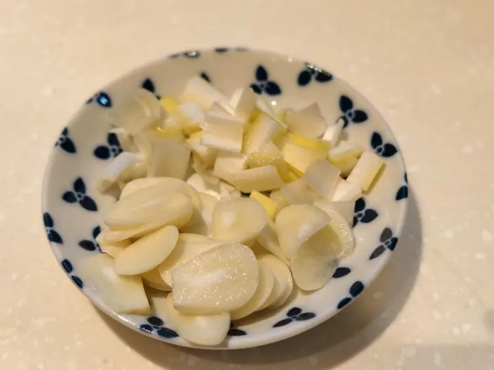 缤纷田园炒面筋 第 5 步