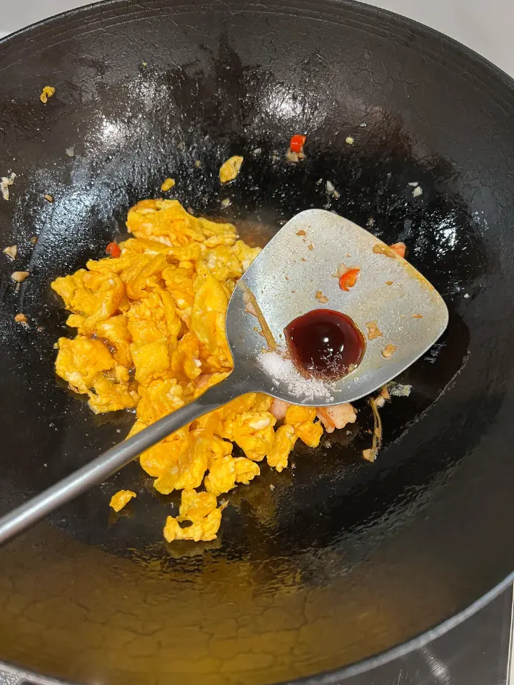 虾仁炒鸡蛋 第 6 步