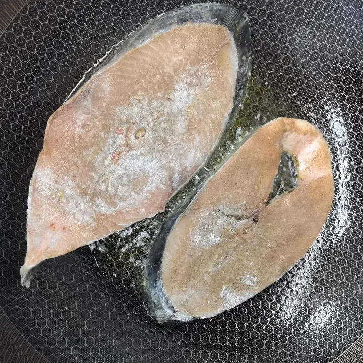 香煎马鲛鱼 第 3 步