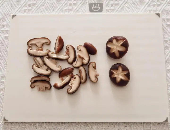 双拼腊味煲仔饭 第 8 步