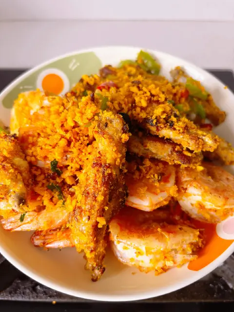 避风塘鸡翅虾