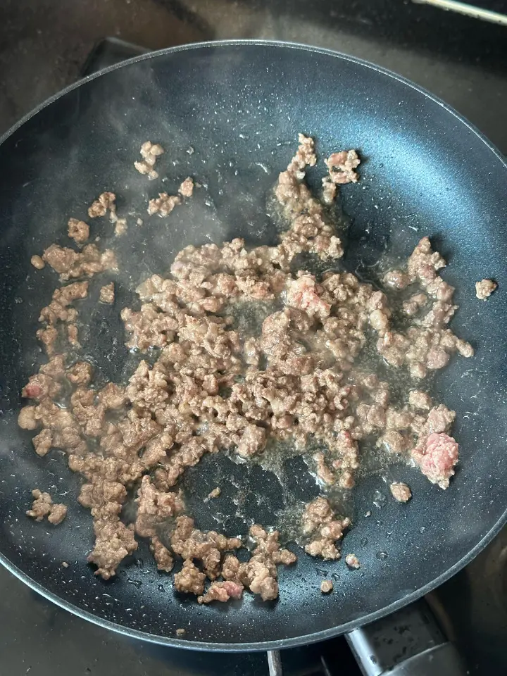 番茄洋葱牛肉烩饭 第 2 步