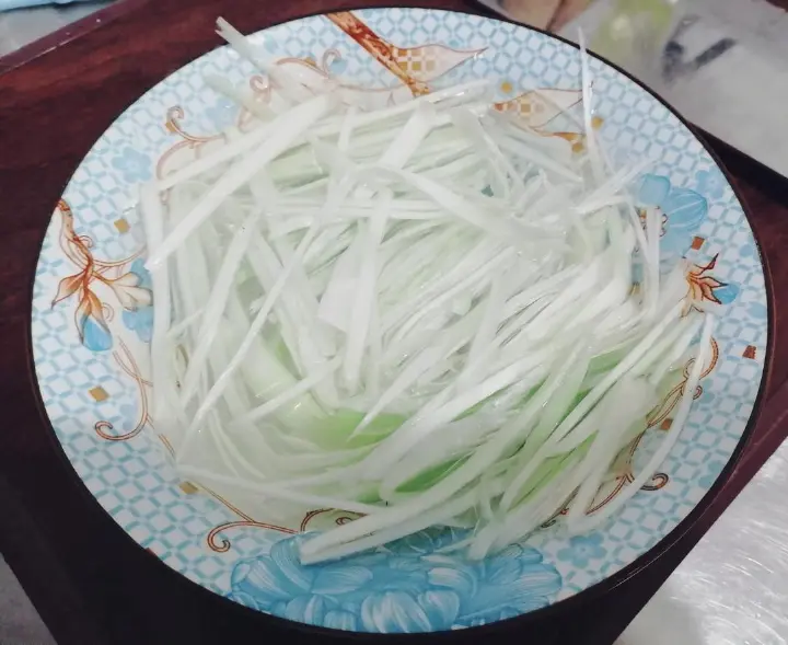 葱拌八带 第 2 步