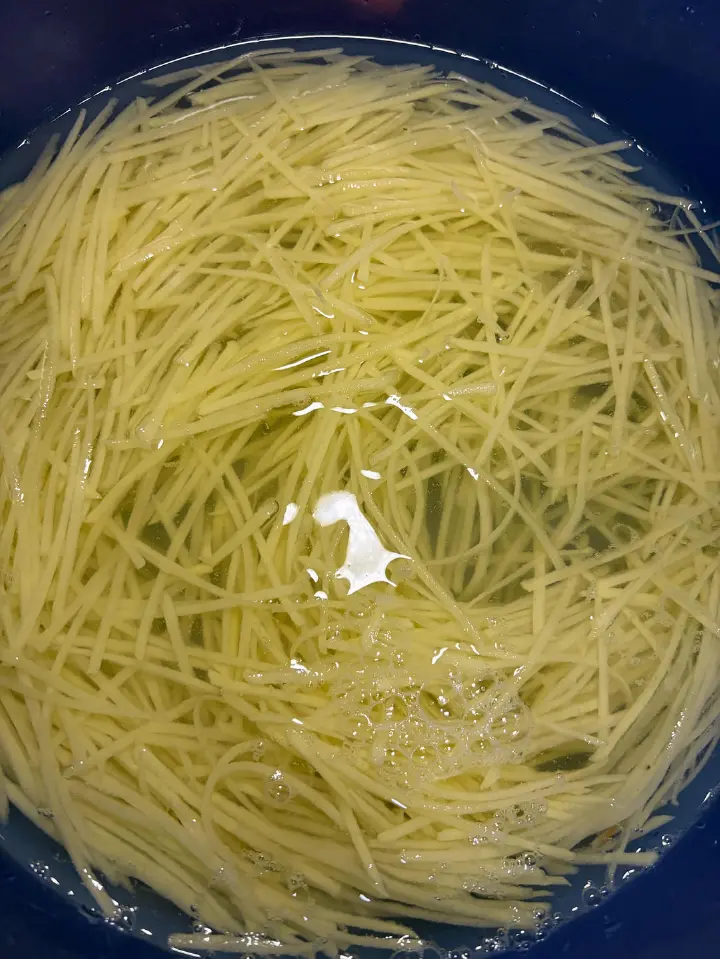 酸辣土豆丝 第 2 步