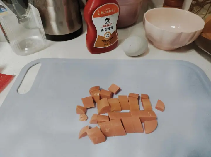 皮蛋瘦肉锅巴炒饭 第 1 步