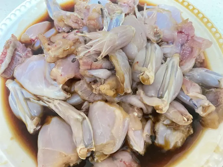 紫苏牛蛙 第 1 步