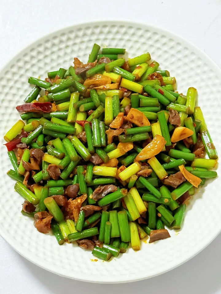 蒜苔炒鸭胗 第 5 步