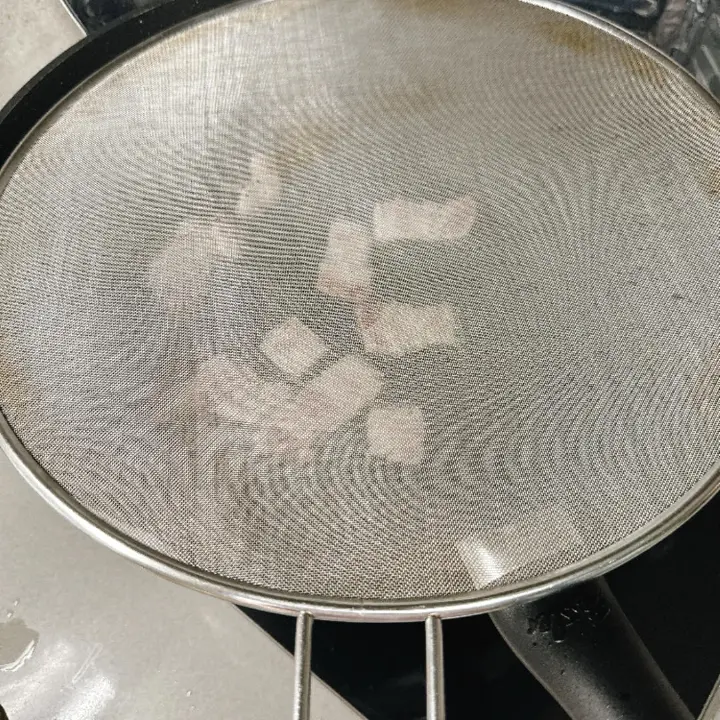 白菜炒平菇 第 7 步