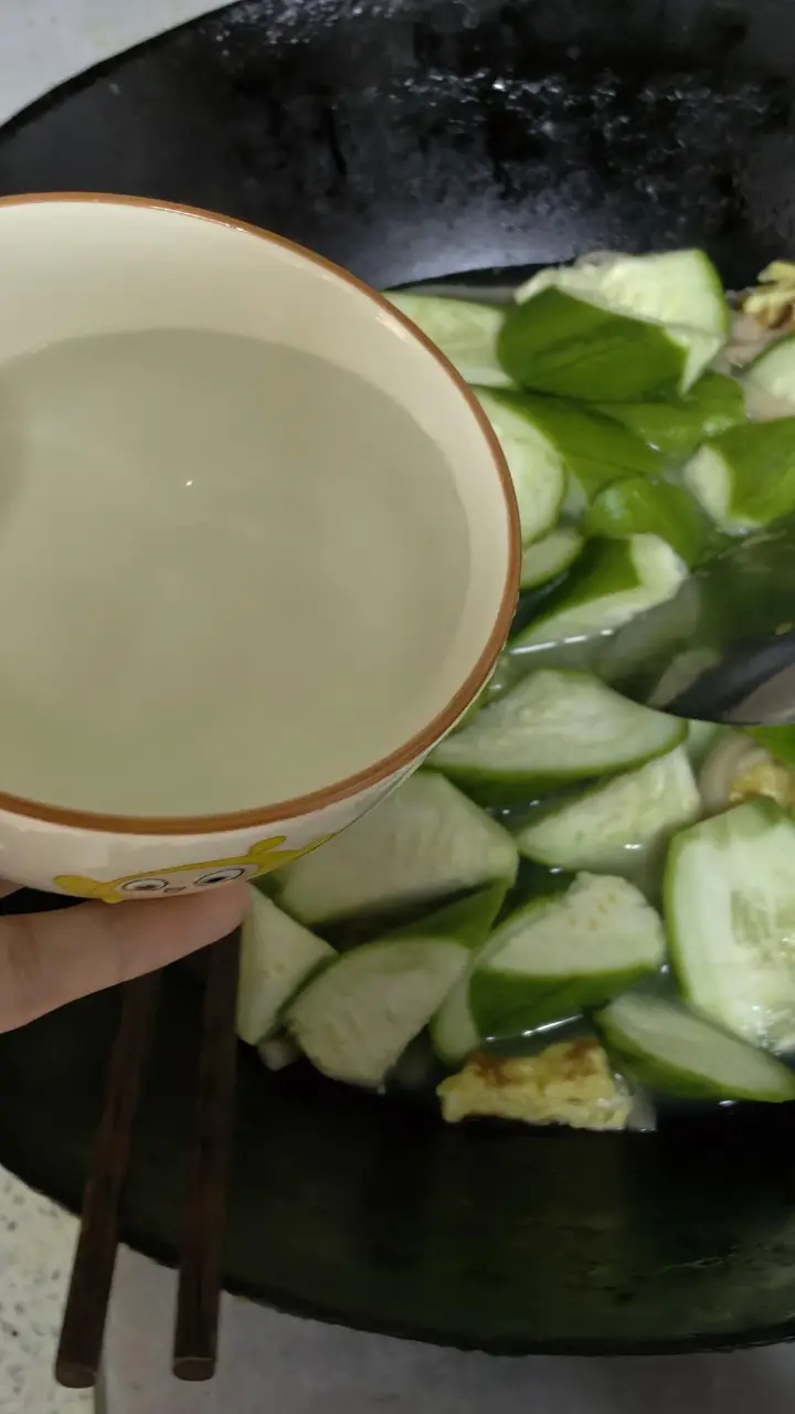 丝瓜茶馓蛋皮汤 第 9 步
