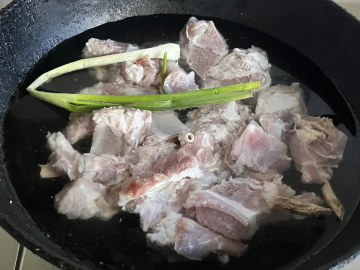 香辣排骨 第 1 步