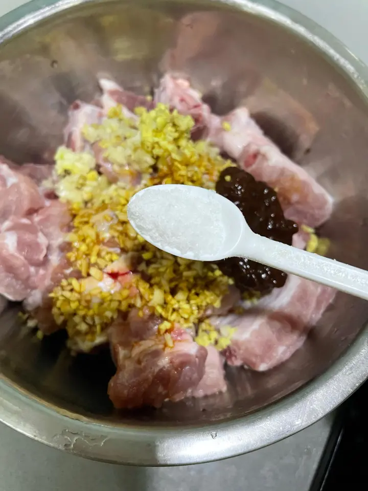 蒜香蒸排骨 第 4 步
