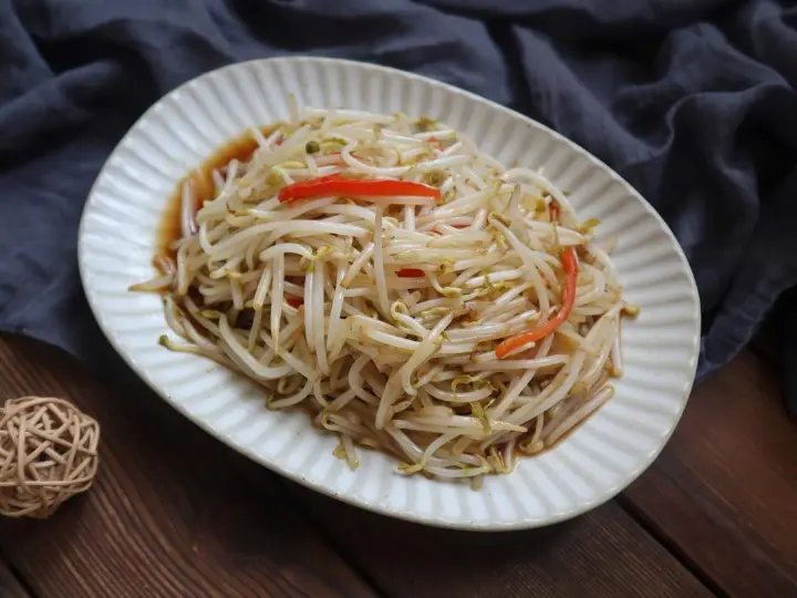 醋溜绿豆芽 第 6 步
