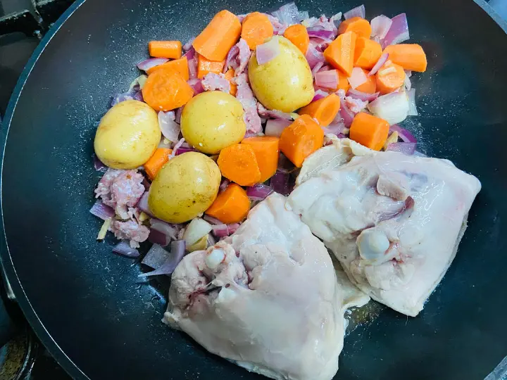 一锅煎鸡腿肉 第 5 步