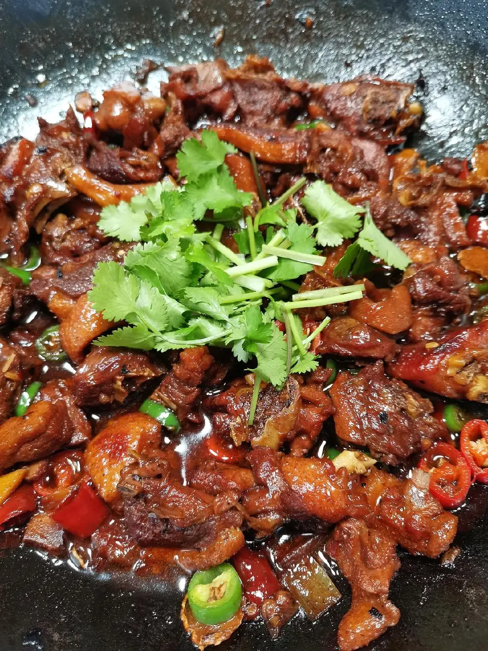啤酒鸭成品图