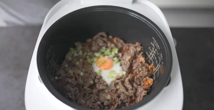 番茄牛肉火锅底料焖饭 第 8 步