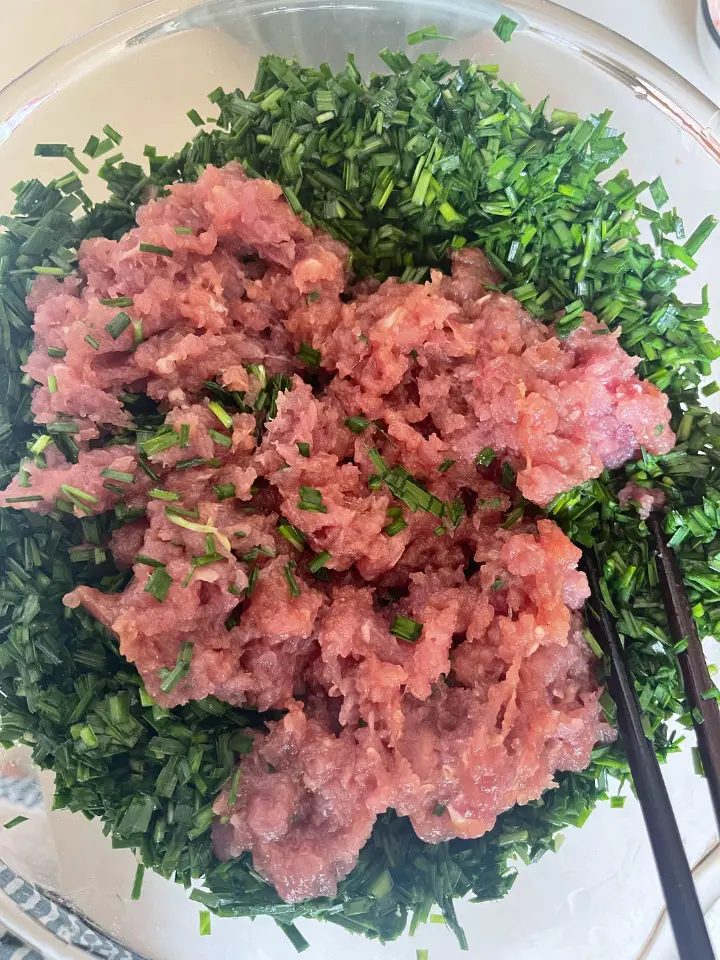 韭菜猪肉饺子 第 2 步