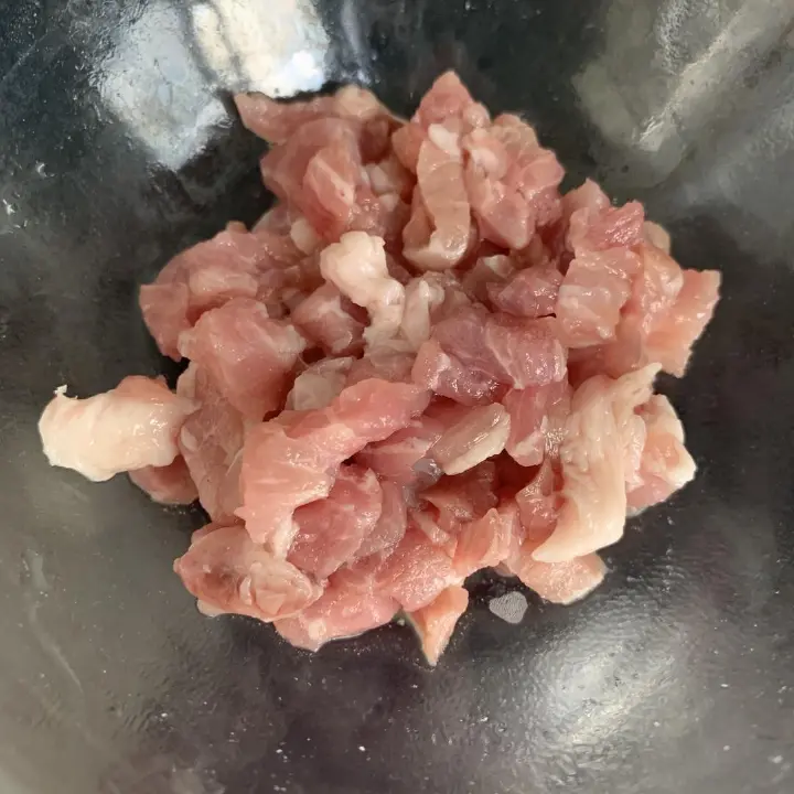榛蘑五花肉焖饭 第 3 步