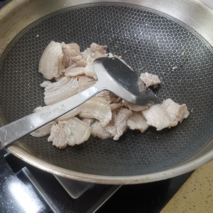 家常小炒肉 第 3 步