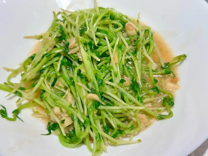 蒜蓉豆苗 第 3 步
