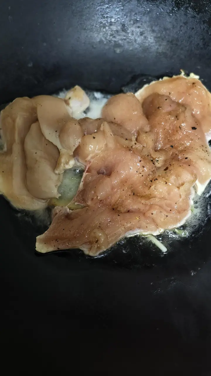 凉拌手撕鸡丝 第 6 步