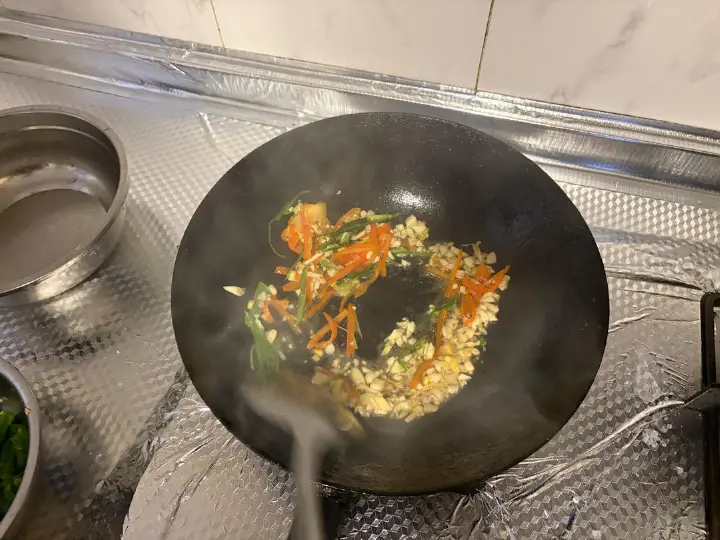 芹菜炒猪腰 第 11 步