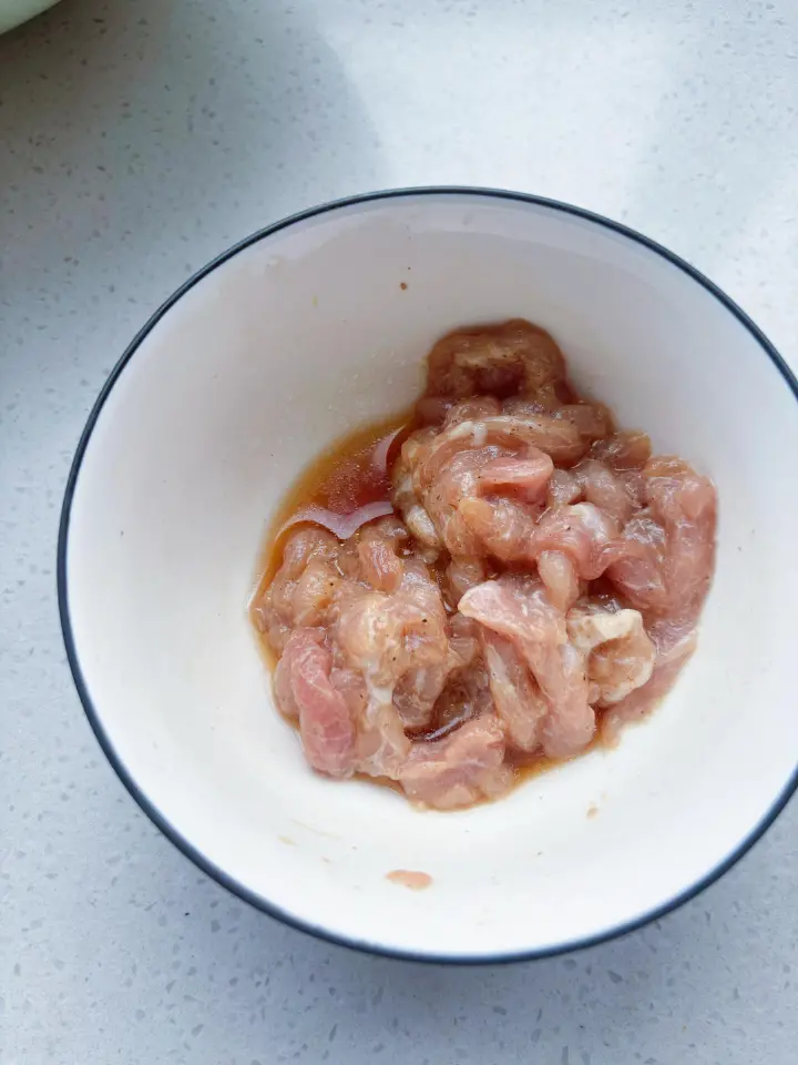 江西风味炒竹叶菜梗 第 2 步