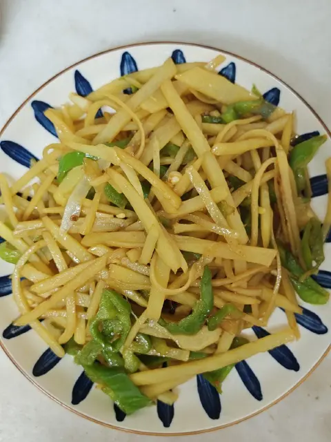 土豆丝炒青椒