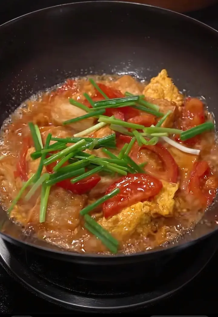 西红柿焖豆腐 第 11 步