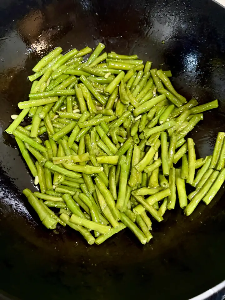 清炒豇豆 第 4 步